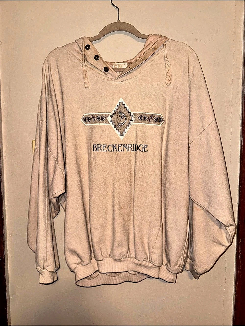 Enve Breckenridge Graphic Pullover Hoodie Cream
